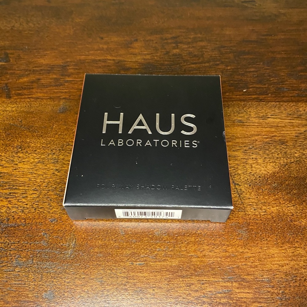 Haus Laboratories Eye Shadow Pallete